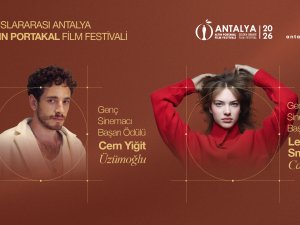 GENÇ BAŞARI ÖDÜLLERİ ÜZÜMOĞLU VE CABAS'IN