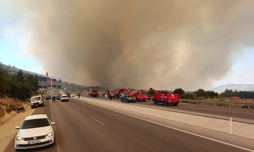 KUMLUCA-KEMER KARAYOLUNDA TRAFİK KONTROLLÜ OLARAK AÇILDI