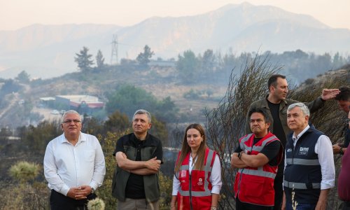 BÜYÜKŞEHİR EKİPLERİ YANGIN SÖNDÜRME ÇALIŞMALARINDA SEFERBER OLDU