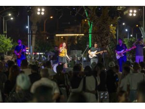 MERSİN’DE YAZ AKŞAMLARI KONSERLERLE ŞENLENİYOR