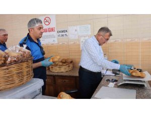 AKDENİZ’DE FIRIN DENETİMİ: KURALLARA UYMAYAN İŞLETMELERE CEZA