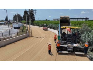 MERSİN’DE 4 MAHALLENİN ORTAK KULLANDIĞI YOL YENİLENDİ