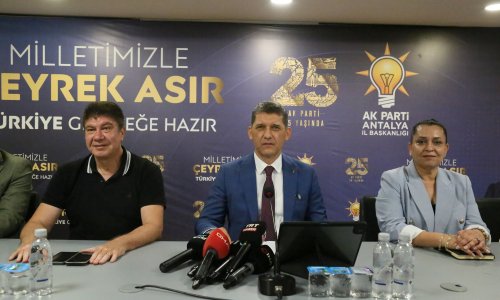 AK PARTİ'DE 25'İNCİ YIL COŞKUSU