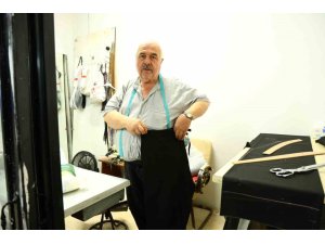 60 YILLIK TERZİ TARİHİ KAYBOLAN MESLEĞİNİ ANLATTI: "BU SANATI YAPACAK 10 USTA ÇIKMAZ"