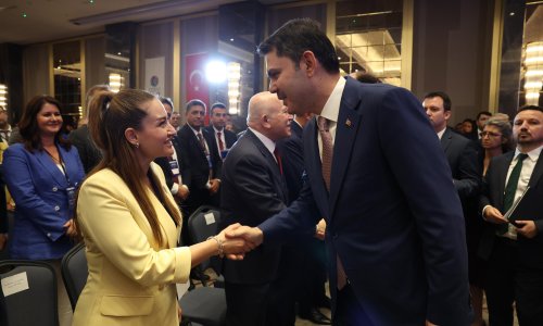 ÖZDEMİR: "DAHA DİRENÇLİ VE SÜRDÜRÜLEBİLİR ŞEHİRLER İÇİN ÇALIŞACAĞIZ"