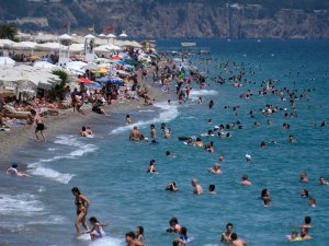 ANTALYA'DA YÜKSEK NEM BUNALTTI