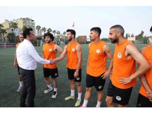 AKDENİZ BELEDİYE SPOR YENİ SEZON ÖNCESİ MORAL DEPOLADI