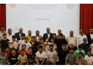 ALTINÖZÜ’NDE MEVLİD-İ NEBİ PROGRAMI DÜZENLENDİ