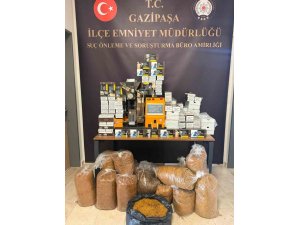 KAÇAK TÜTÜN OPERASYONUNDA 2 ŞÜPHELİ YAKALANDI