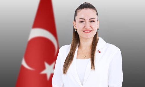 ÖZDEMİR'DEN 30 AĞUSTOS MESAJI