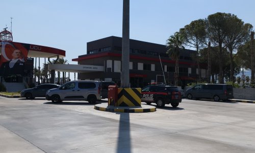 KAZAZEDE YAKINI, TAŞUCU LİMANI’NDA FENALAŞARAK HASTANEYE KALDIRILDI