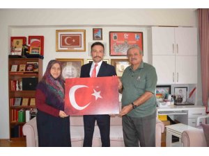 CUMHURİYET BAŞSAVCISI KAPICI’DAN 15 TEMMUZ ŞEHİDİNİN AİLESİNE ZİYARET
