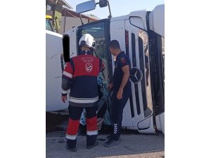KIRIKHAN’DA TRAFİK KAZASI: 1 YARALI