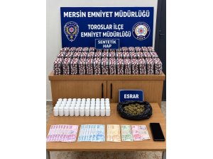 UYUŞTURUCU TACİRİ BİNLERCE SENTETİK HAP VE ESRARLA YAKALANDI