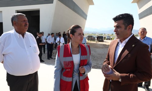 ÖZDEMİR, KAŞ'TAKİ YATIRIMLARI İNCELEDİ