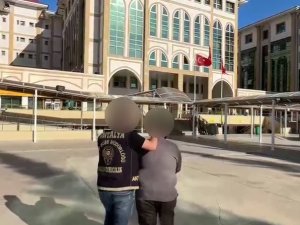 KARŞILIKSIZ ÇEK DOLANDIRICISI TUTUKLANDI