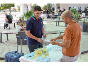 MERSİN’DE ÜNİVERSİTE ÖĞRENCİLERİNE OTOGARDA KARŞILAMA VE DESTEK