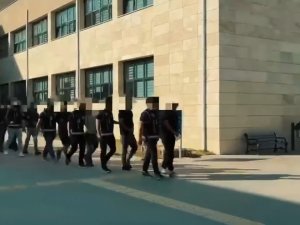 DOLANDIRICILIK OPERASYONUNDA 11 TUTUKLAMA