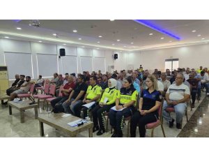 SİLİFKE’DE OKUL SERVİS SÜRÜCÜLERİNE TRAFİK EĞİTİMİ
