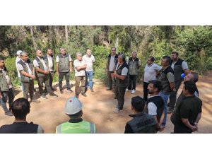 MERSİN’DE ORMAN YOLLARINDA YANGINA KARŞI GÜVENLİ HAT ÇALIŞMASI