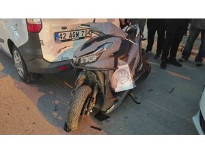 TRAFİK KAZASINDA SÜRÜCÜ YARALANDI