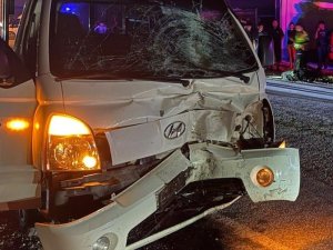KAMYONETLE ÇARPIŞAN MOTOSİKLETİN 16 YAŞINDAKİ SÜRÜCÜSÜ HAYATINI KAYBETTİ
