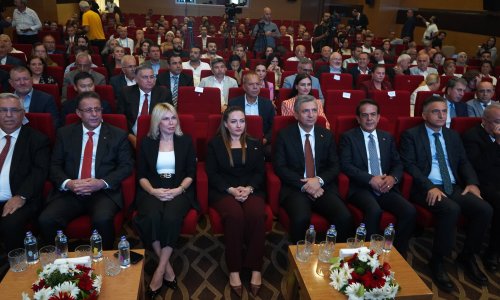 VALİ ŞAHİN: "SORUN BELLİ, ÇÖZÜMLER DE BİLİNİYOR"