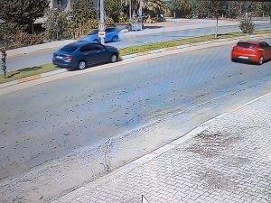 DİREKSİYONDAYKEN FENALAŞIP KAZA YAPAN SÜRÜCÜ HAYATINI KAYBETTİ