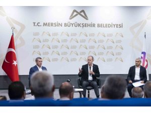 BAŞKAN SEÇER, SİLİFKE MUHTARLARIYLA BİR ARAYA GELDİ