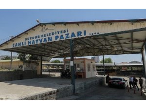 BURDUR’DA HAYVAN PAZARI ŞAP HASTALIĞI NEDENİYLE GEÇİCİ OLARAK KAPATILDI
