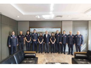 MERSİN İTFAİYE PERSONELİ, İTFAİYE HAFTASINDA BAŞKAN SEÇER’LE BULUŞTU
