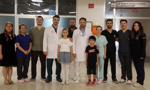 ÇOCUKLUKTA İŞİTME KAYBINA 'BİYONİK KULAK' ÇÖZÜMÜ