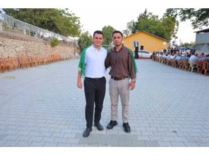 İKİZ KARDEŞLER VATANİ GÖREVLERİNİ BİRLİKTE YAPACAK