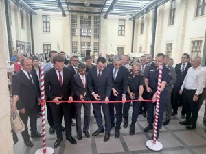 TARSUS’TA HÜKÜMLÜLERİN EL EMEĞİ ESERLERİ SERGİLENDİ