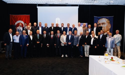 ADG’DE ANTALYA’NIN GELECEĞİ MASAYA YATIRILDI
