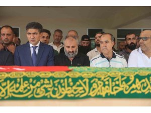 KIBRIS’TA BATAN GEMİDE KAYBOLAN 6 YAŞINDAKİ MEHMET ASAF’IN CENAZESİ DUALARLA TOPRAĞA VERİLDİ