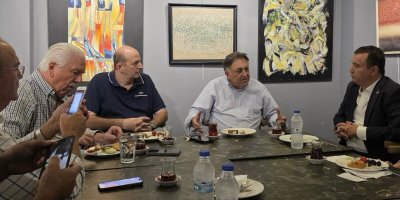 VATAN KAHVESİ KÜLTÜR VE SANATA KAPILARINI AÇIYOR