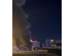 KAHRAMANMARAŞ’TA İŞ YERİ YANGINI