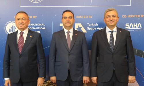 BAKAN KACIR: ‘BU KONGRE ÇOK BÜYÜK KIYMET VE ÖNEM TAŞIYOR’