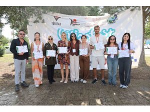 HATAY’DA ÖĞRENCİLER BİLİM ŞENLİĞİNDE BULUŞTU