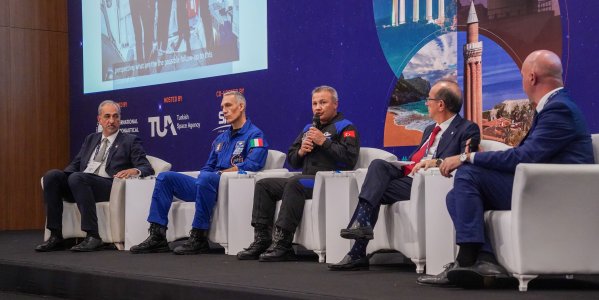 TÜRKİYE VE İTALYA'DAN UZAYDA ORTAK GÖREV HAZIRLIĞI