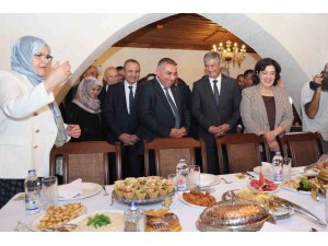 ADANA’DA ’SELAMLIK SOFRA MİRASI EVİ’ HİZMETE AÇILDI
