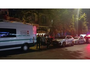 YEMEK MASASINDA KARISINI ÖLDÜREN KOCAYA 18 YIL 4 AY HAPİS