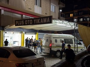 İŞ YERİNDE SİLAHLI KAVGA: 1 ÖLÜ 2 YARALI
