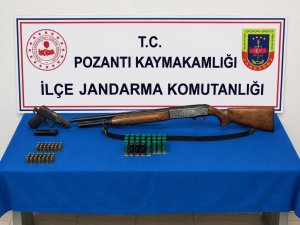 POZANTI’DA TABANCA, TÜFEK VE UYUŞTURUCU ELE GEÇİRİLDİ