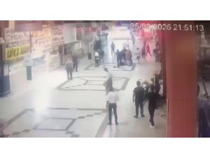 DEĞNEKÇİDEN BİLET ALDI, İADE ETMEK İSTEYİNCE DAYAK YEDİ