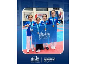 ANTAKYA BELEDİYESİ KARATE TAKIMI 12 MADALYA KAZANDI