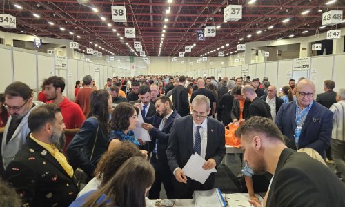 ATSO'DA SEÇİM GÜNÜ: ADAYLAR OYLARINI KULLANDI