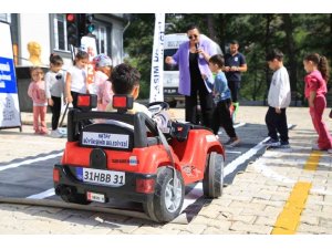 HBB’DEN İSKENDERUN’DA ÖĞRENCİLERE TRAFİK EĞİTİMİ