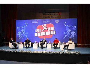 TÜRK FUTBOLUNUN EFSANE İSİMLERİ, SPOR ŞEHRİ KAHRAMANMARAŞ’TA BULUŞTU